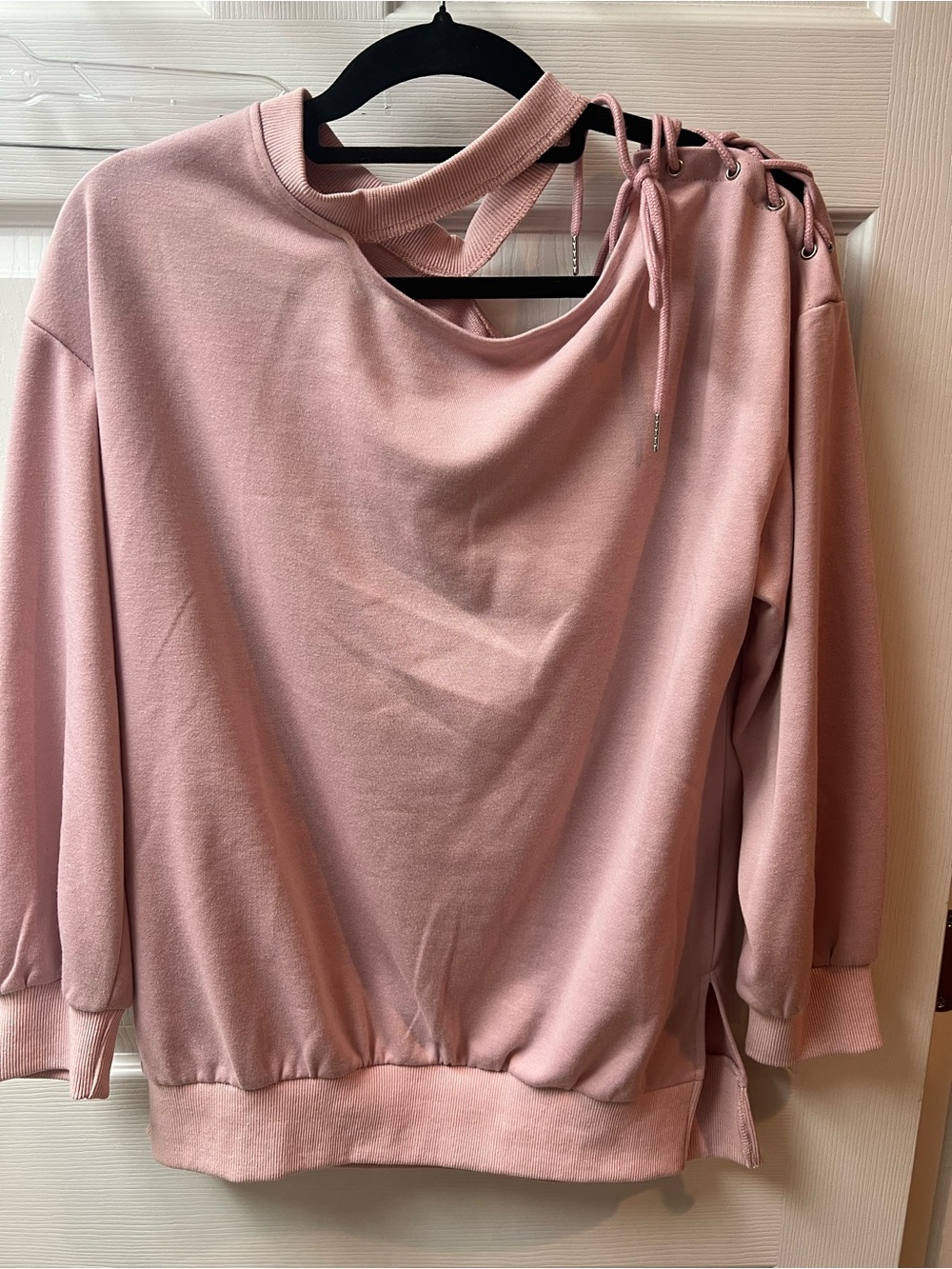 Lace-Up Shoulder Sweatshirt in Blush Pink